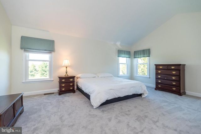 61 LENAPE RD, Richboro, PA 18954