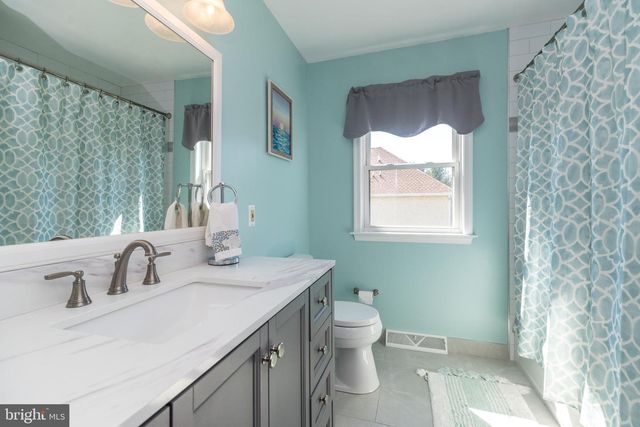 61 LENAPE RD, Richboro, PA 18954