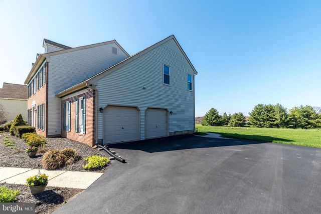 61 LENAPE RD, Richboro, PA 18954