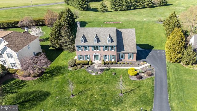 61 LENAPE RD, Richboro, PA 18954