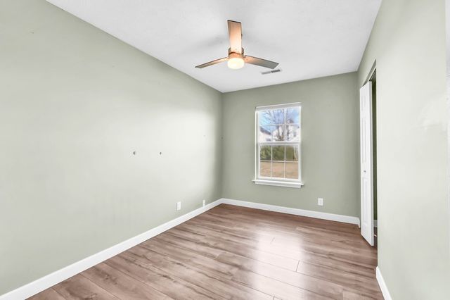 634 Stateline Rd., Oak Grove, KY 42262