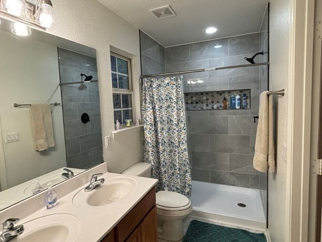 6 Hart Lane, Bella Vista, AR 72714