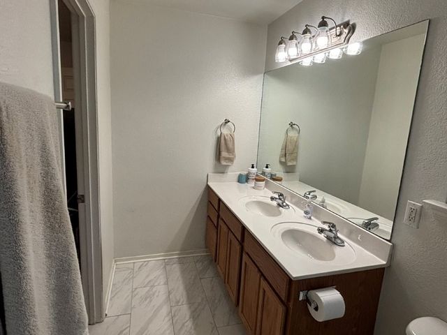 6 Hart Lane, Bella Vista, AR 72714