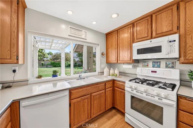 2244 Avenida Soledad, Fullerton, CA 92833