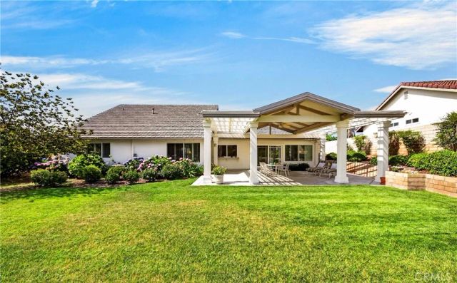 2244 Avenida Soledad, Fullerton, CA 92833