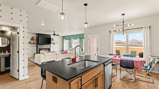 10009 Quarter Horse Trail, Yukon, OK 73099