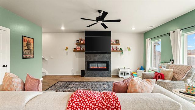 10009 Quarter Horse Trail, Yukon, OK 73099