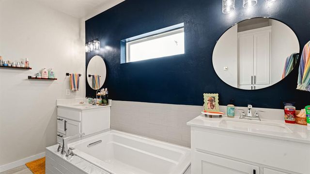 10009 Quarter Horse Trail, Yukon, OK 73099