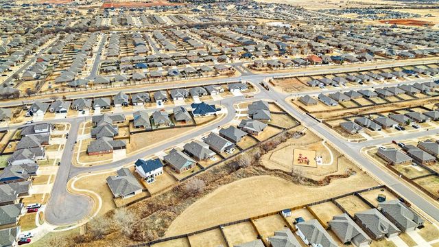 10009 Quarter Horse Trail, Yukon, OK 73099