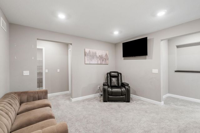 22955 Wood Lane, Rogers, MN 55374
