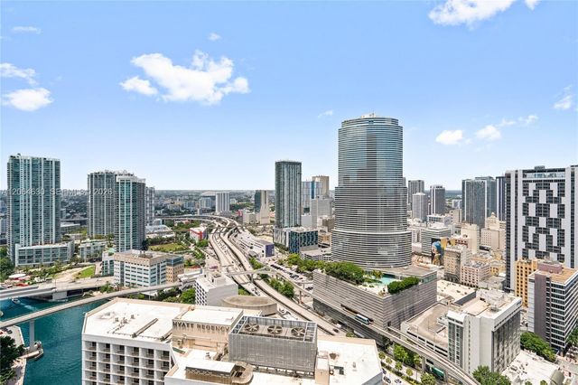 200 Biscayne Boulevard Way 3802, Miami, FL 33131