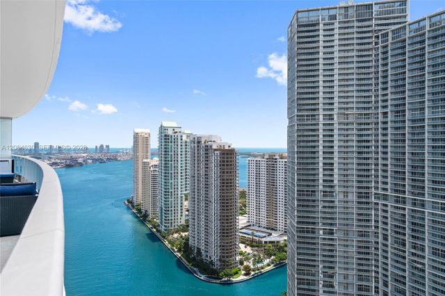200 Biscayne Boulevard Way 3802, Miami, FL 33131
