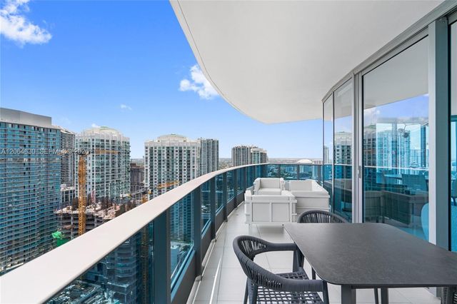 200 Biscayne Boulevard Way 3802, Miami, FL 33131