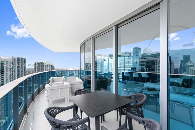 200 Biscayne Boulevard Way 3802, Miami, FL 33131