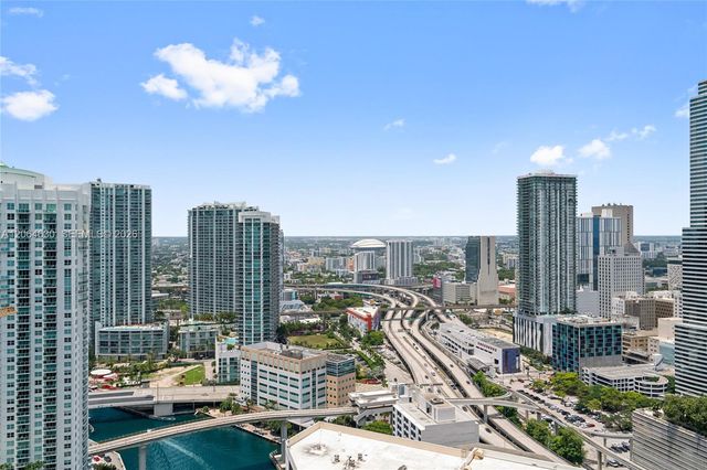 200 Biscayne Boulevard Way 3802, Miami, FL 33131