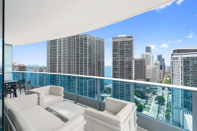 200 Biscayne Boulevard Way 3802, Miami, FL 33131
