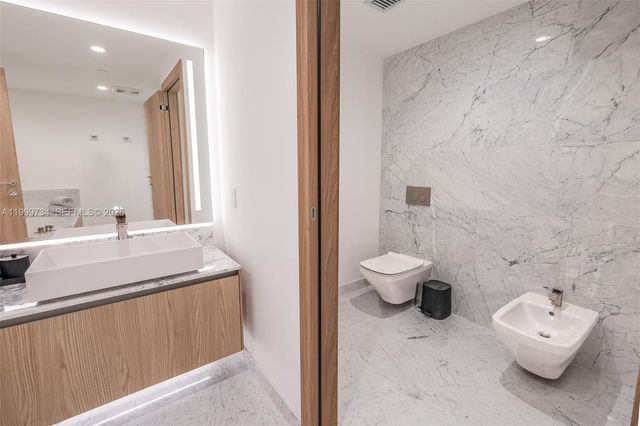 1135 103rd Street 405, Bay Harbor Islands, FL 33154