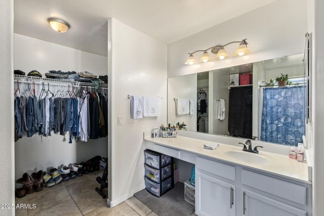 10512 W MAGNOLIA Street, Tolleson, AZ 85353