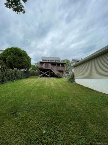 14 Jackson Avenue, Middletown, NY 10940