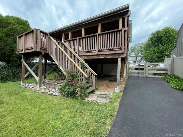 14 Jackson Avenue, Middletown, NY 10940