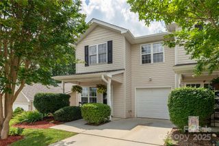 256 Farington Circle, Fletcher, NC 28732