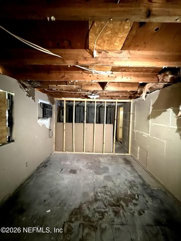 3269 ST AUGUSTINE Road, Jacksonville, FL 32207
