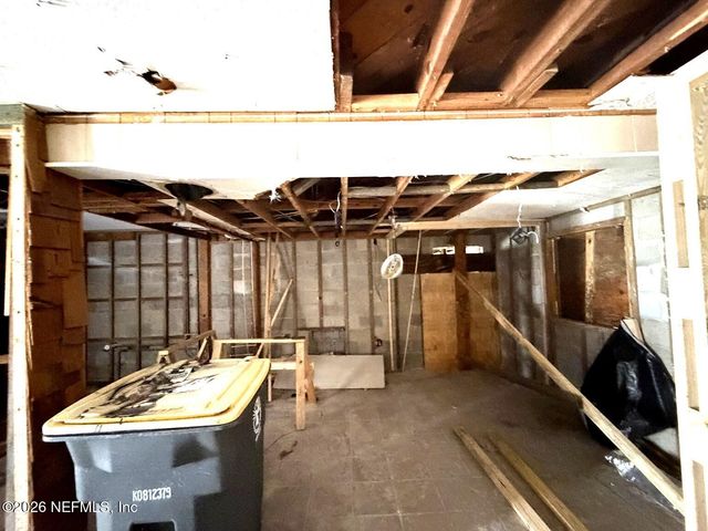 3269 ST AUGUSTINE Road, Jacksonville, FL 32207