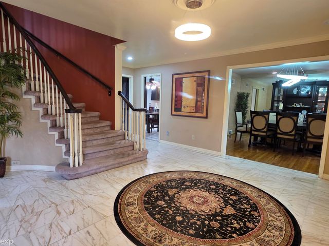 23223 Bellwood Drive, Southfield, MI 48034