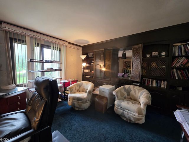 23223 Bellwood Drive, Southfield, MI 48034