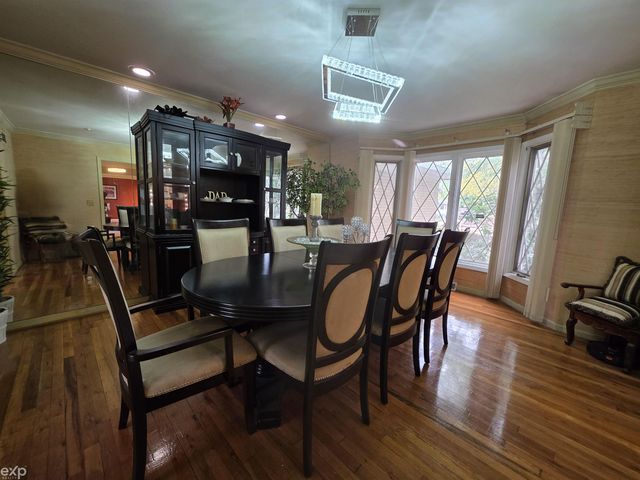 23223 Bellwood Drive, Southfield, MI 48034