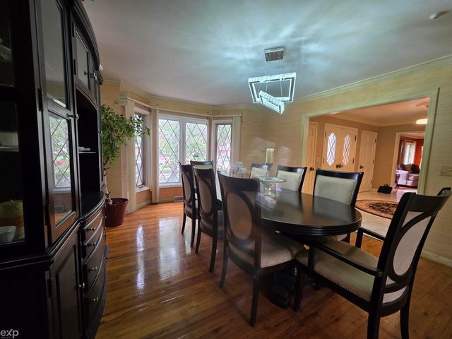 23223 Bellwood Drive, Southfield, MI 48034