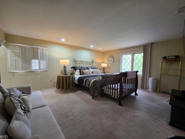 23223 Bellwood Drive, Southfield, MI 48034