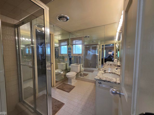 23223 Bellwood Drive, Southfield, MI 48034