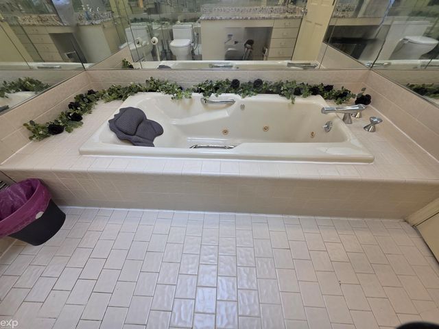 23223 Bellwood Drive, Southfield, MI 48034