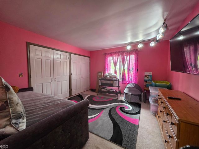 23223 Bellwood Drive, Southfield, MI 48034