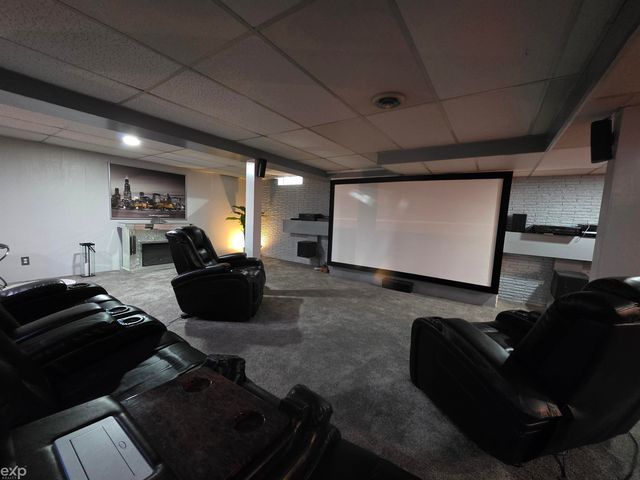 23223 Bellwood Drive, Southfield, MI 48034