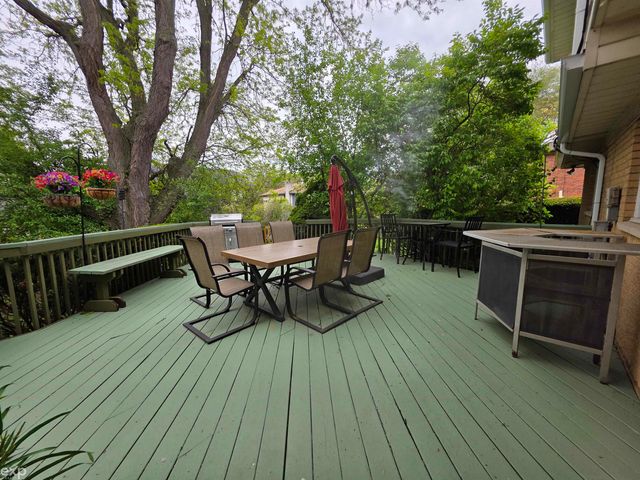 23223 Bellwood Drive, Southfield, MI 48034