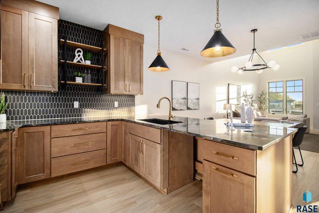 104 N Bryggen Pl Place, Sioux Falls, SD 57107