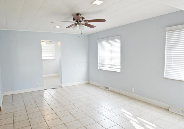 5138 Roberts Road, Hilliard, OH 43026