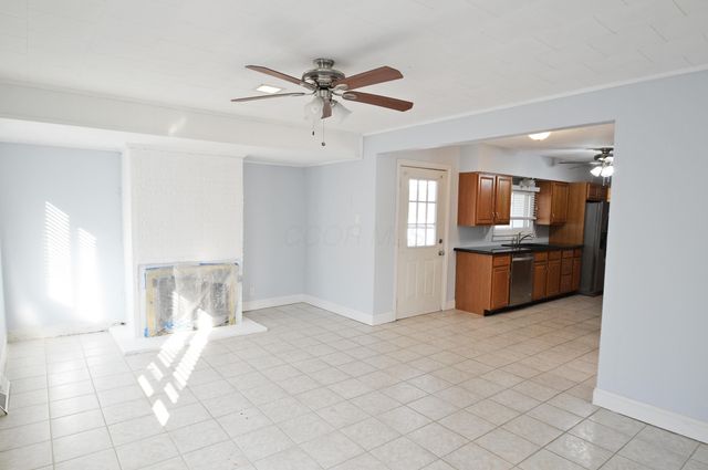 5138 Roberts Road, Hilliard, OH 43026