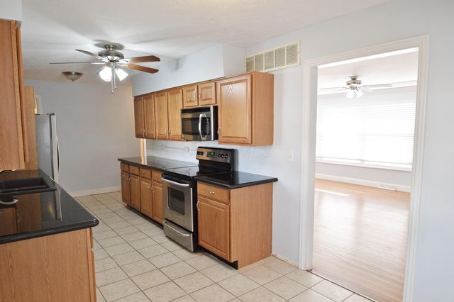 5138 Roberts Road, Hilliard, OH 43026