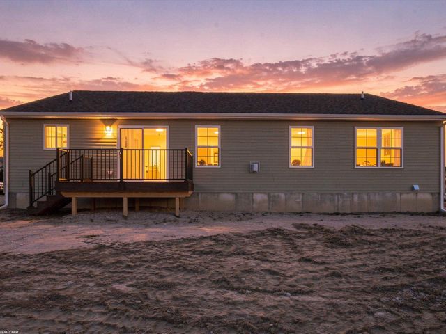 70590 Sunny Brook Lane, Richmond, MI 48062