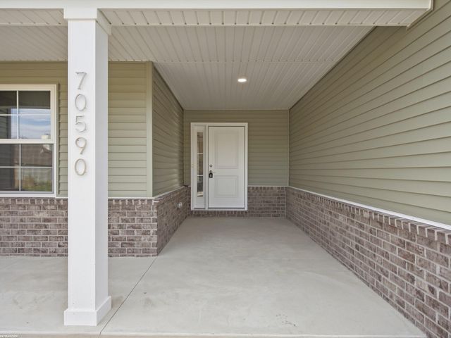 70590 Sunny Brook Lane, Richmond, MI 48062