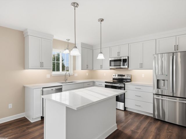 70590 Sunny Brook Lane, Richmond, MI 48062