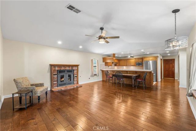 41438 Bradford, Palmdale, CA 93551