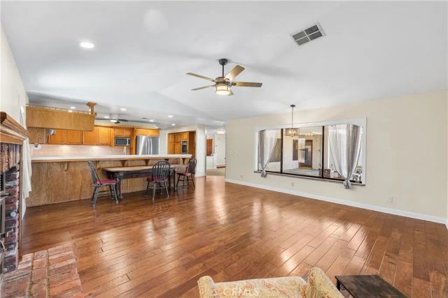 41438 Bradford, Palmdale, CA 93551