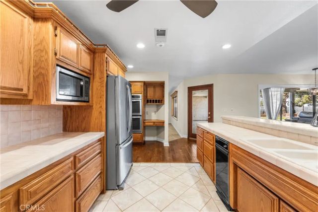 41438 Bradford, Palmdale, CA 93551