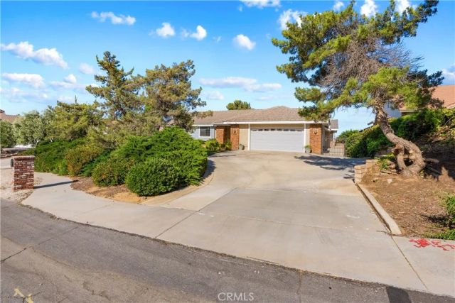 41438 Bradford, Palmdale, CA 93551