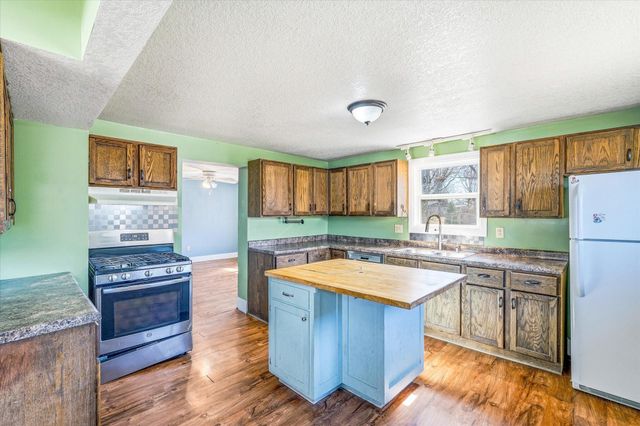 2901 368th Lane NE, Grandy, MN 55029