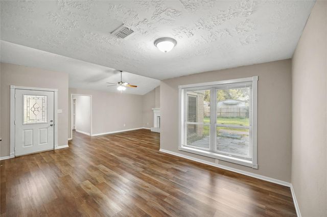 1606 Stone Lake Drive, Missouri City, TX 77489